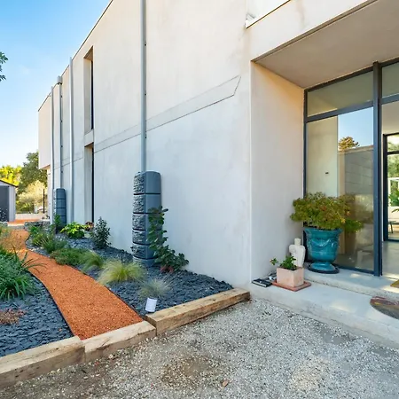 Chez Jennifer - Luxueuse D'architecte Avec Piscine Privee Villevieille